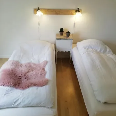 Den Gamle Kobmand Homestay *